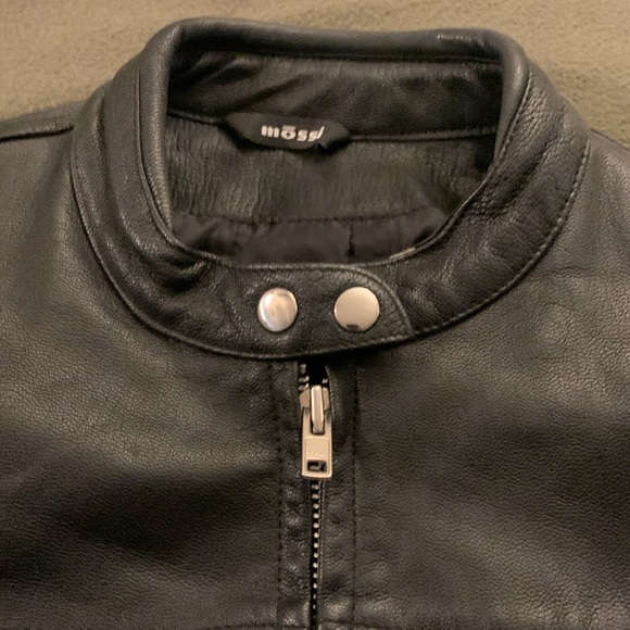 Mossi black leather jacket. Size 14. Armpit to armpit is approx 21 inches - Picture 5 of 13